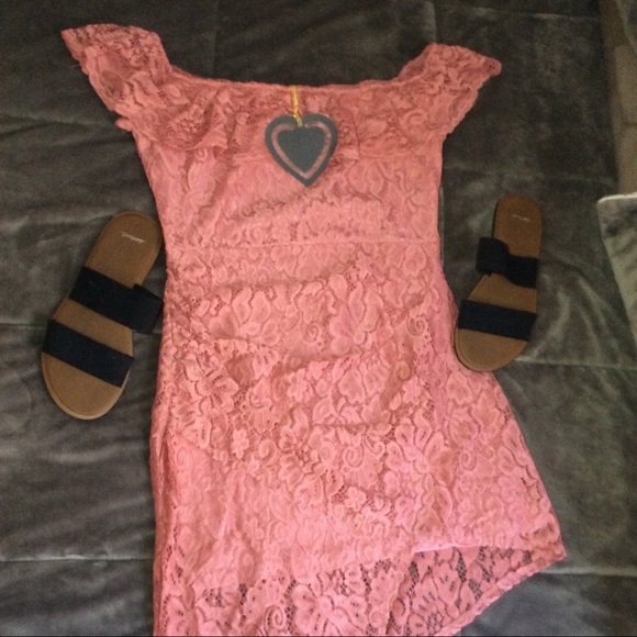 ASOS|CLUB L| LACE DRESS - Picture 4 of 4